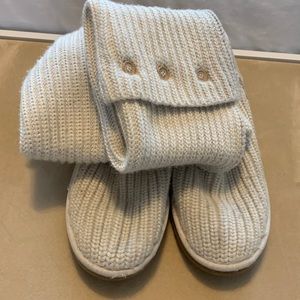 Uggs- cream sweater/button side